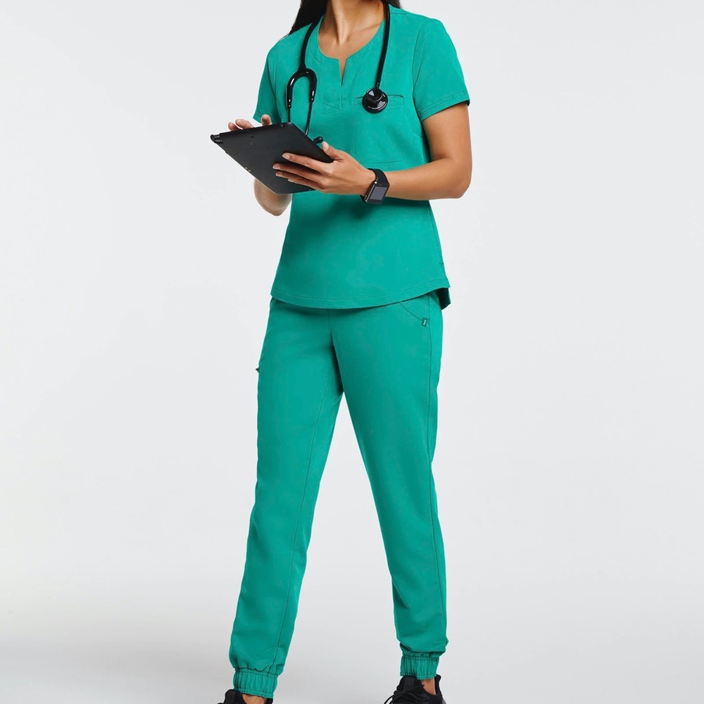 Jaanuu Surgical Green Jogger Sz Small Petite
